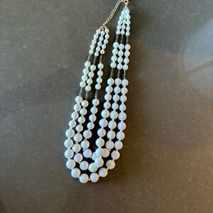 White Bearded Necklace